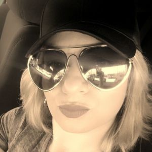 Meet your Posher, Jane